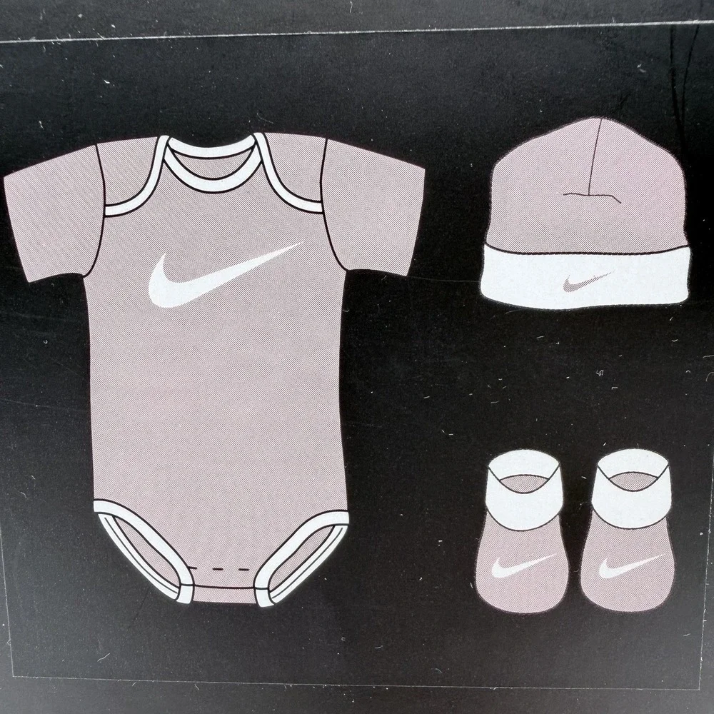 Nike Baby Girls 3Pc Outfit Set Hat Bodysuit Booties 6-12M Jersey Pink White NIB - Picture 5 of 5